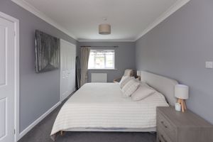 Main Bedroom - click for photo gallery